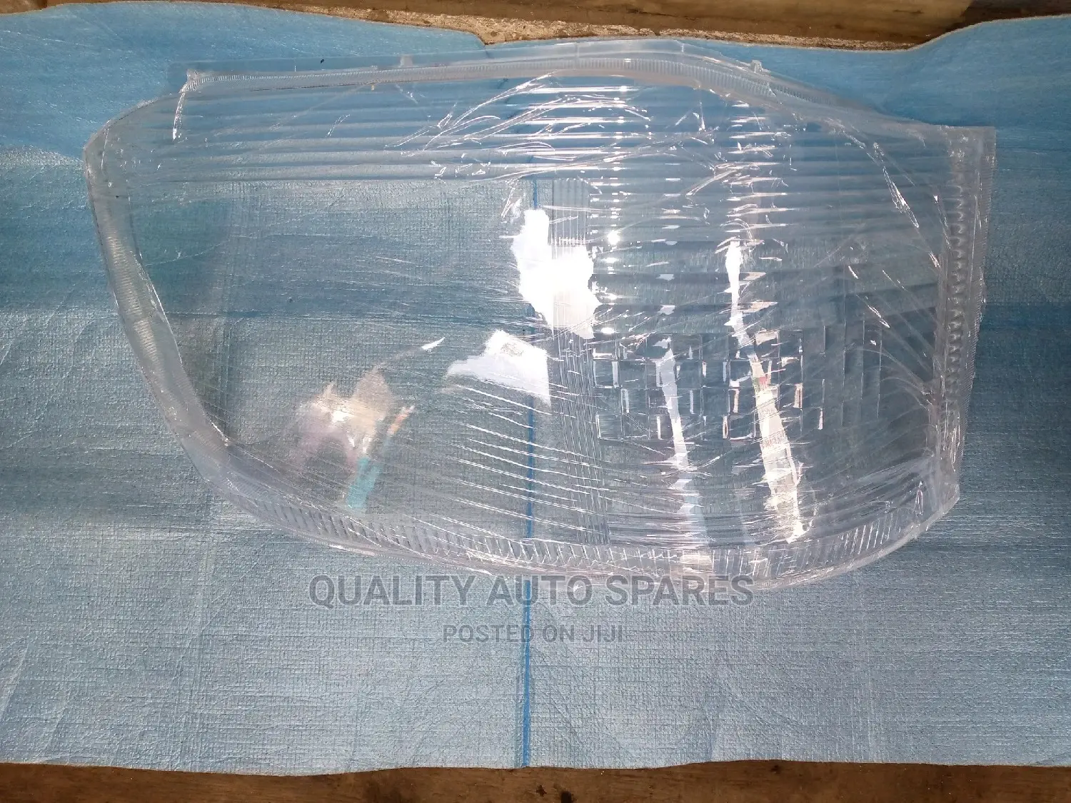 Head Lens for Toyota Hiace 2019