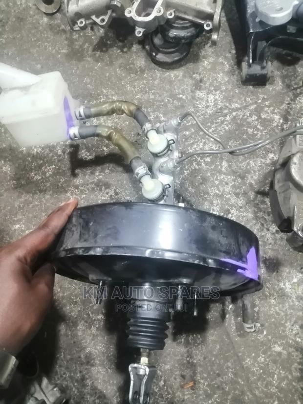 Toyota Shark Hiace 3l Brake Booster/Master Cylinder