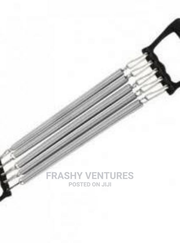 Chest Expander