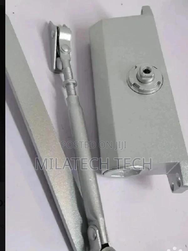 Heavy Duty Door Closure - main view