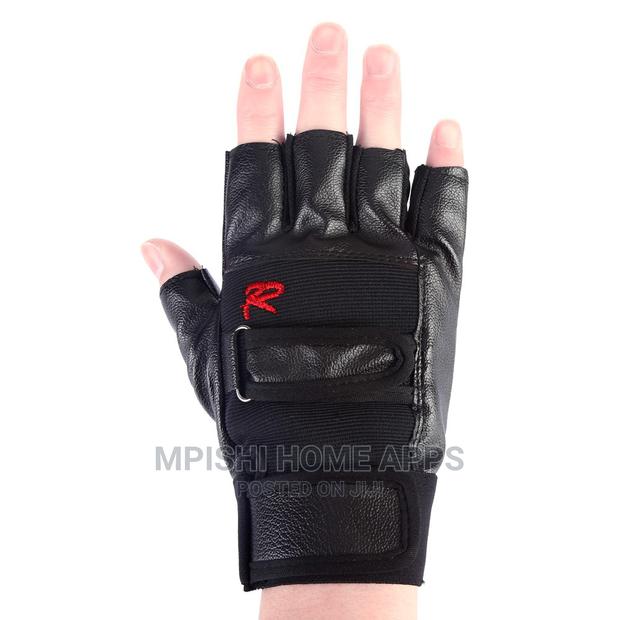 Gym Gloves - thumbnail 4