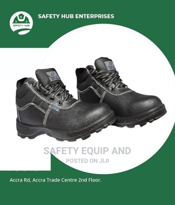 Quality Safety Boots for Industrial Workers - main view