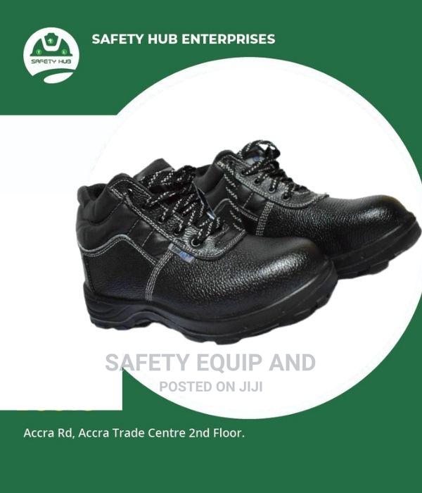 Chemical Resistant Safety Boots - main view
