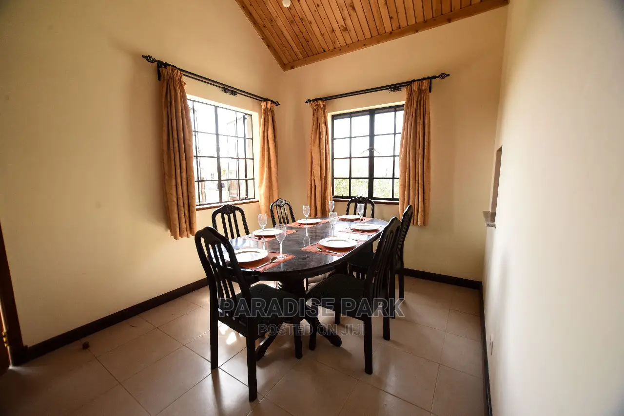 3bdrm House in Paradise Park Estate, Kinanie for sale