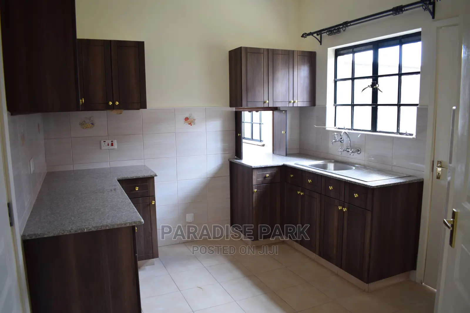 3bdrm House in Paradise Park Estate, Kinanie for Sale in Kinanie