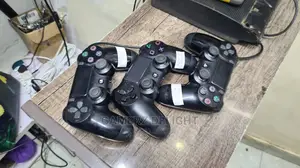 Playstation 4 Controllers