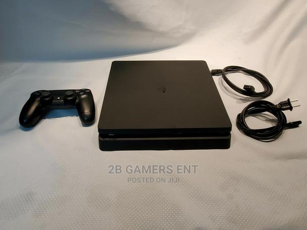 Ps4 Slim Chipped, 10 Games - main view