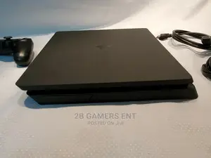 Ps4 Slim Chipped, 10 Games
