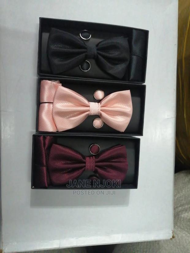 Set Bowties - main view