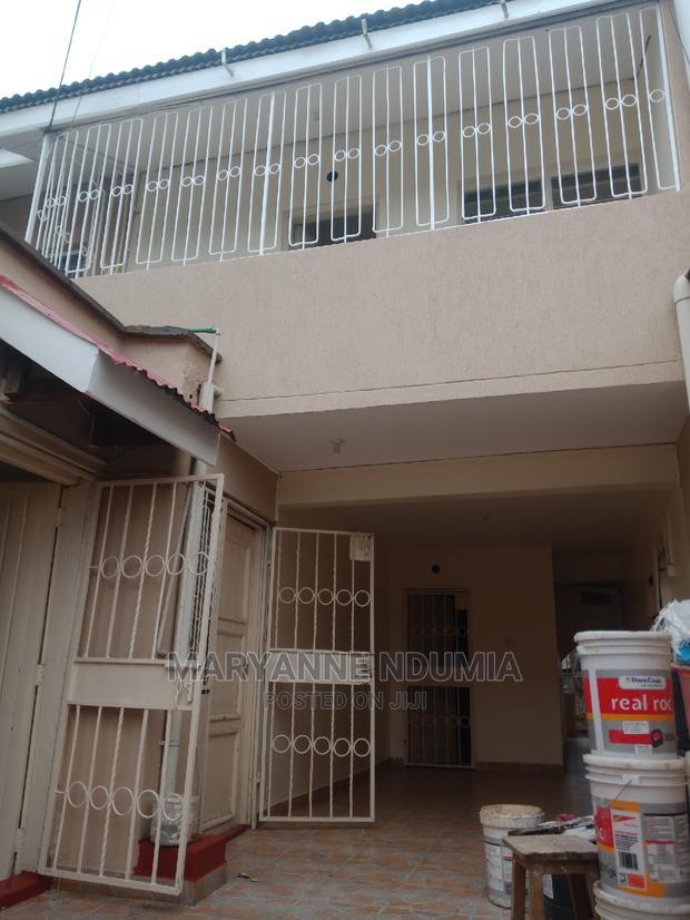 3bdrm Maisonette in South B for Rent - main view