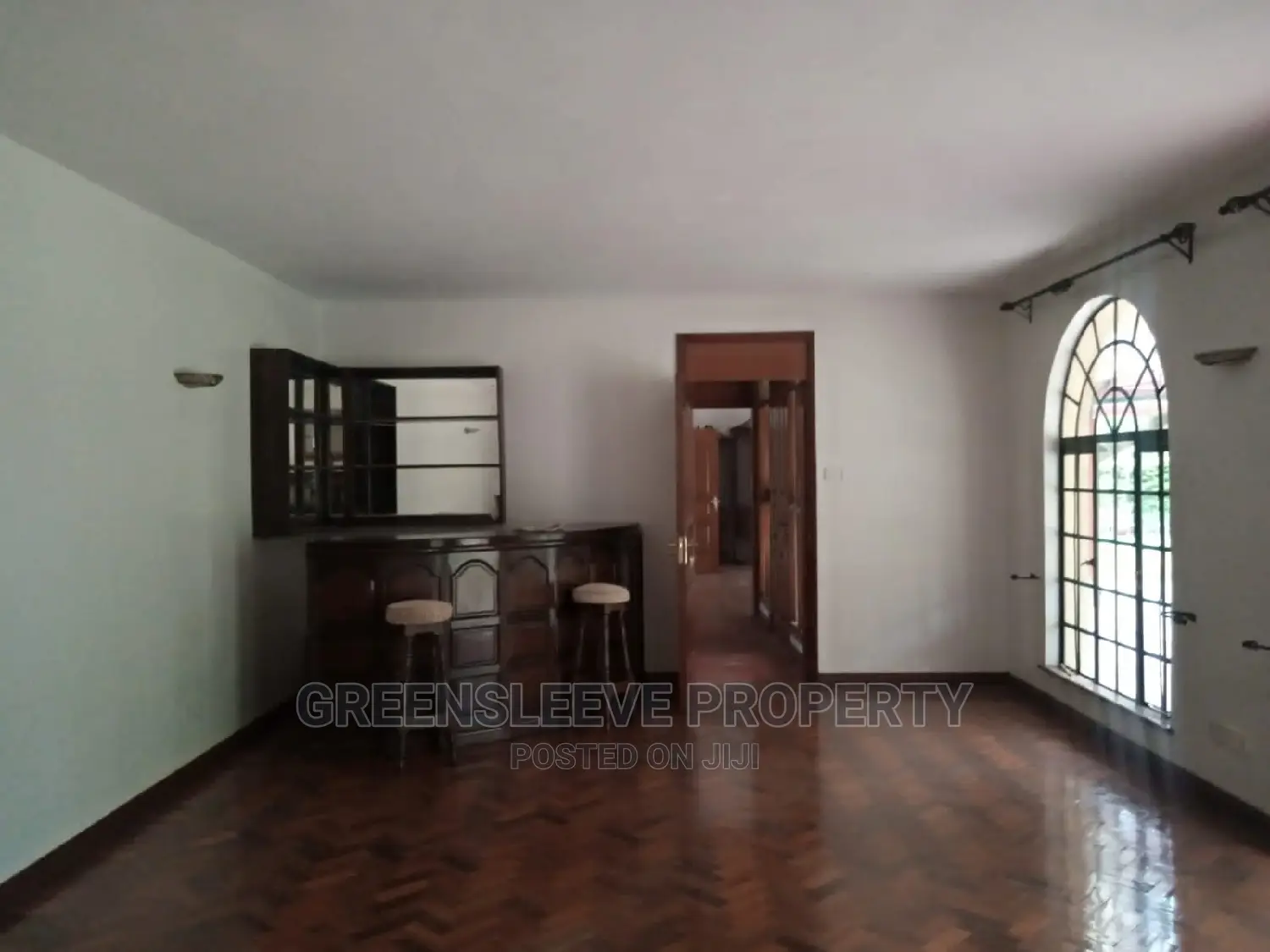 4bdrm Villa in Karen for Rent