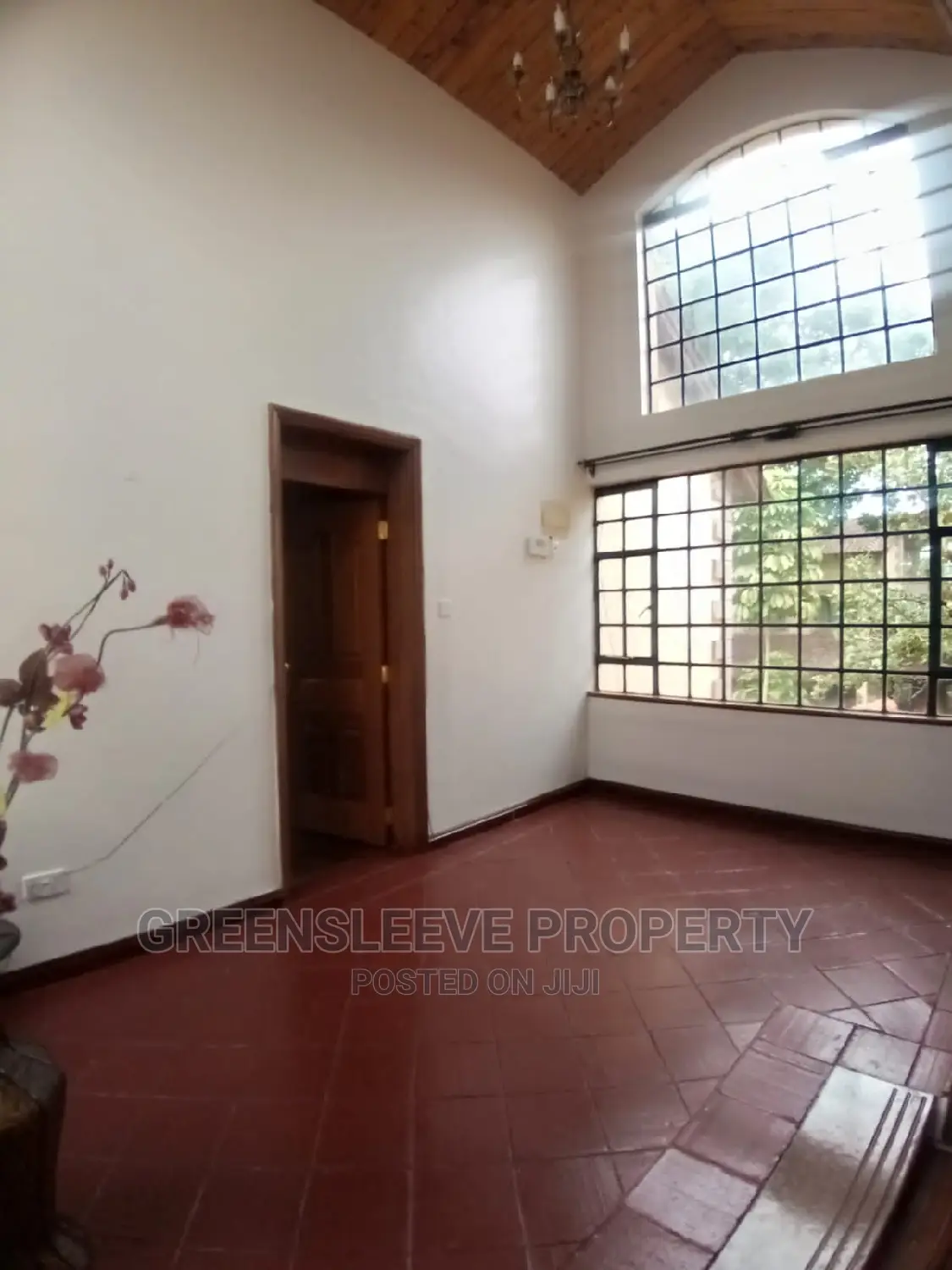 4bdrm Villa in Karen for Rent