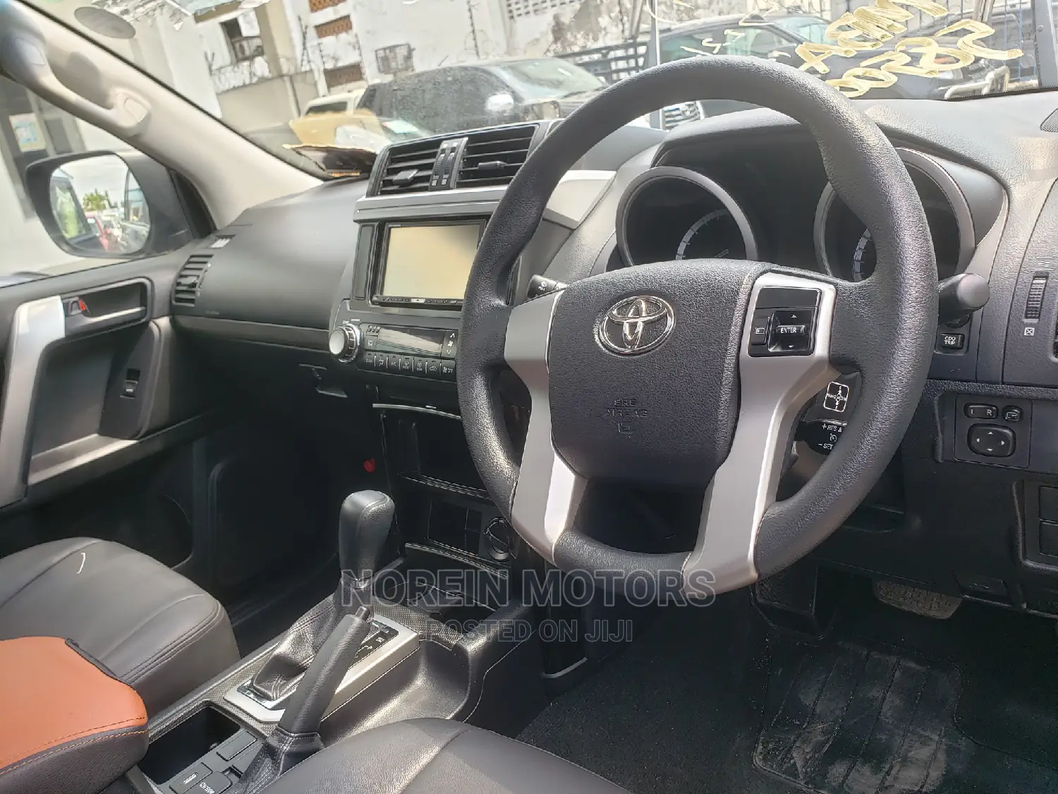 Toyota Land Cruiser Prado 2015 Gray