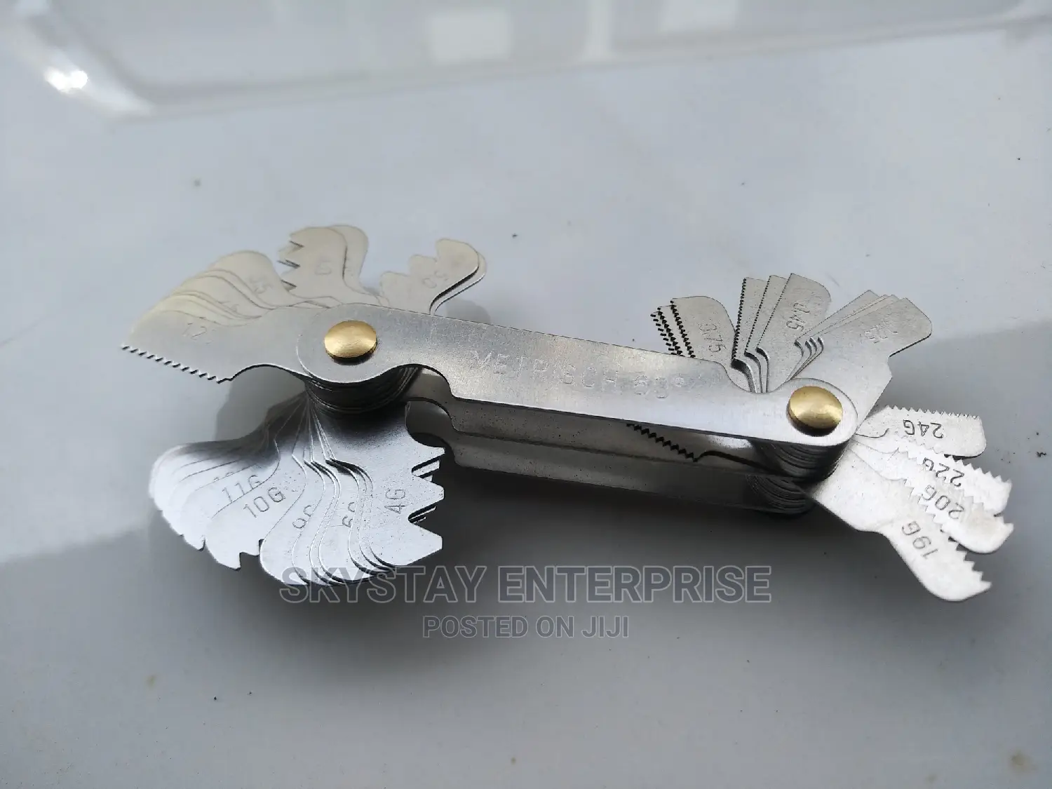 Thread Pitch Gauge