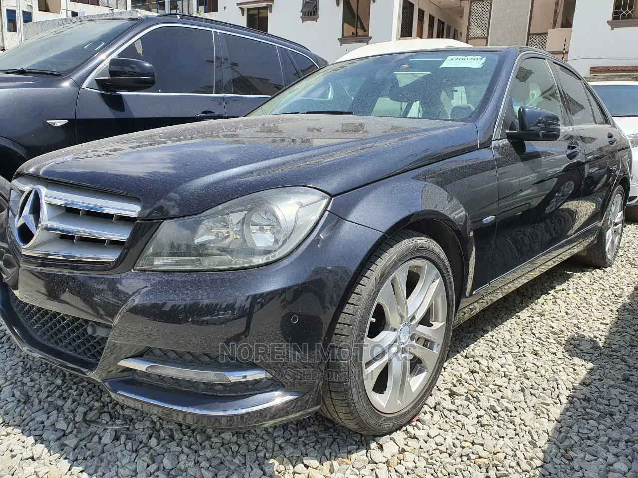 Mercedes-Benz C200 2014 Gray