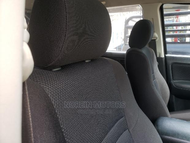 Toyota Hilux 2014 Black - thumbnail 5
