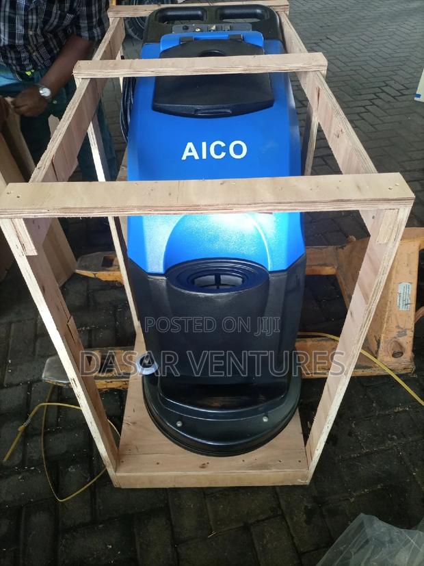 Automatic Floor Scrubber Machines - main view