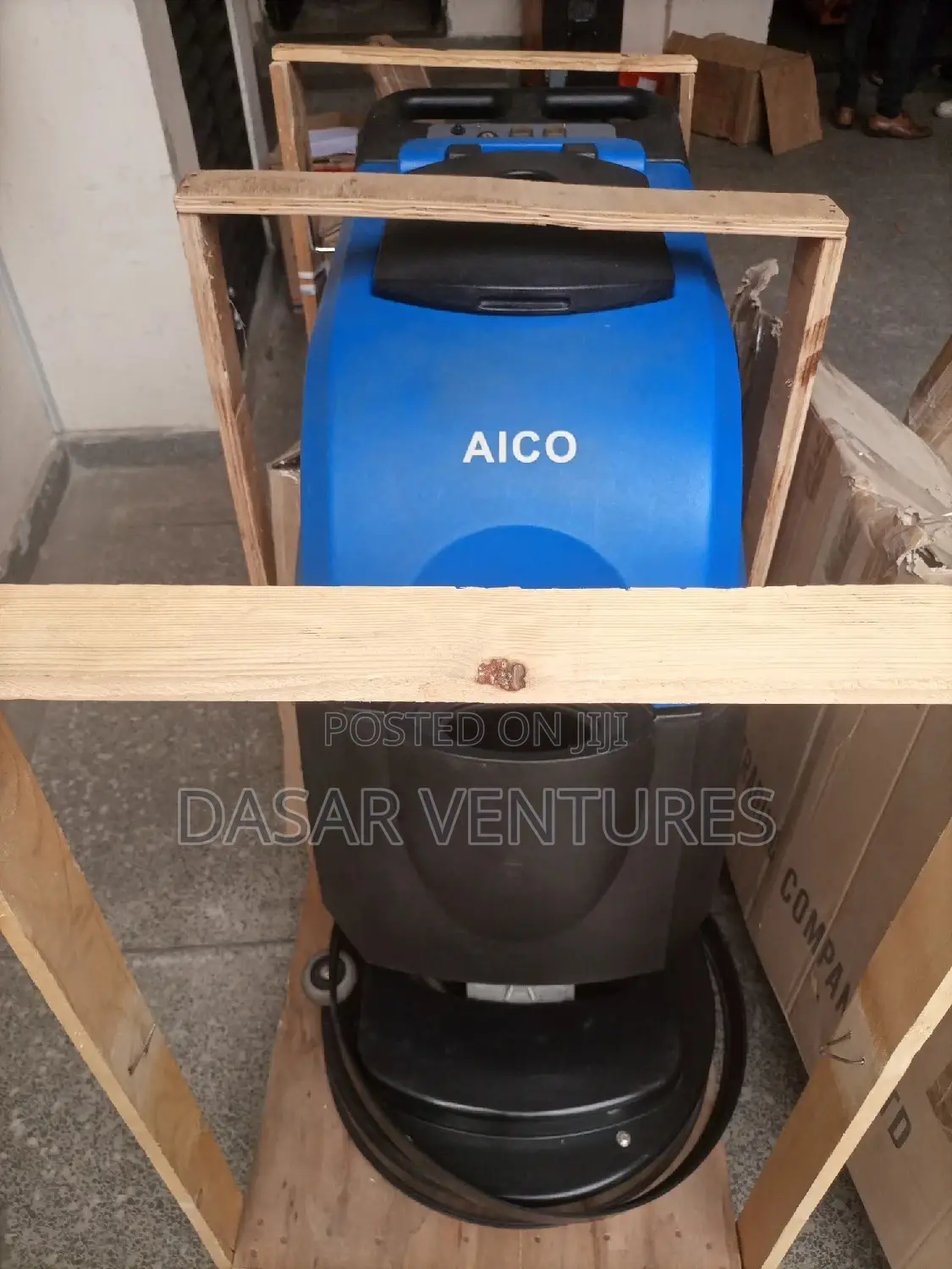 Automatic Floor Scrubber Machines