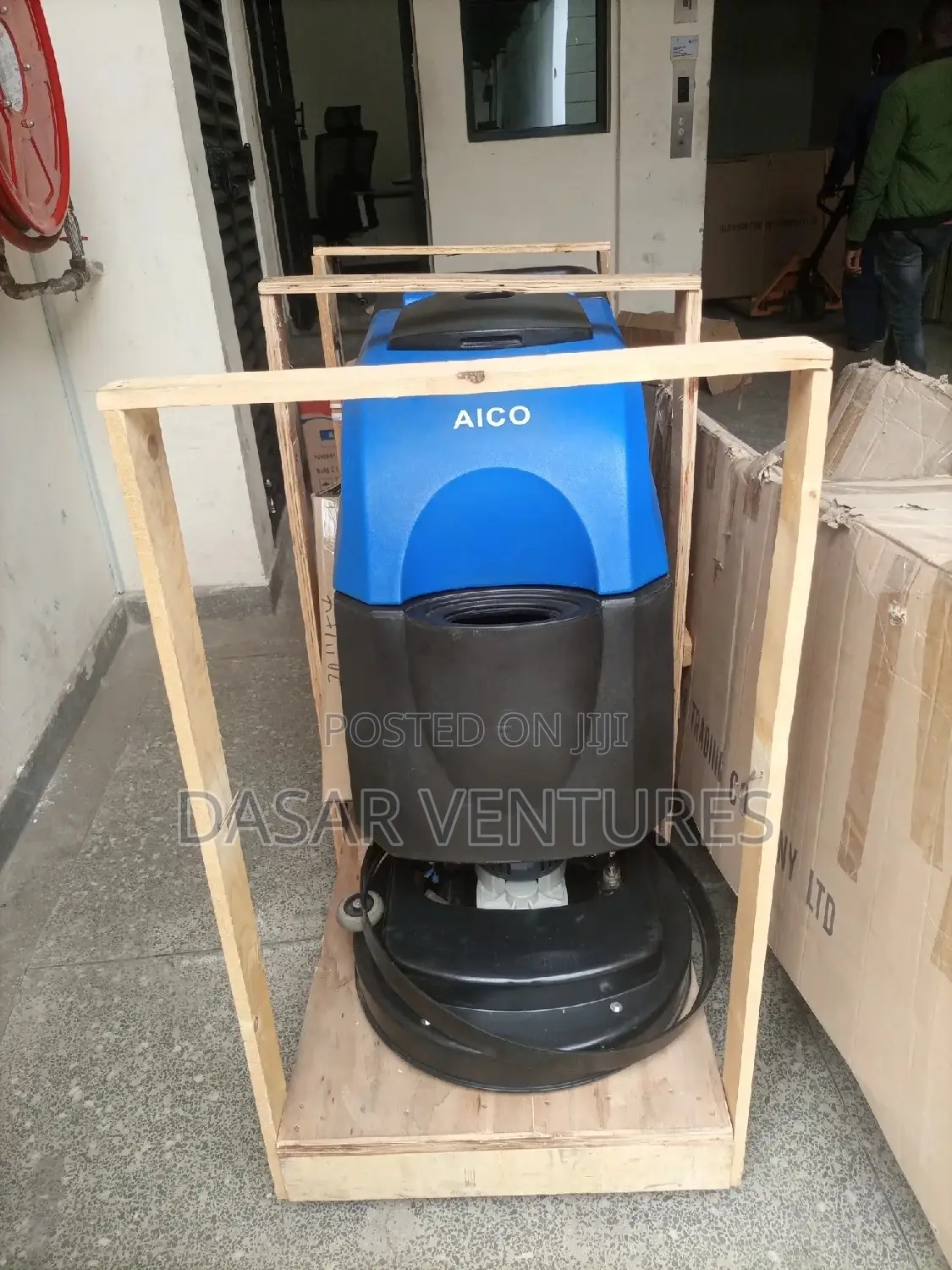 Automatic Floor Scrubber Machines