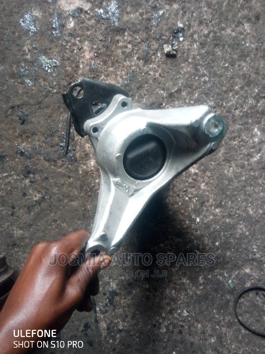 Honda , Engine Mounting
