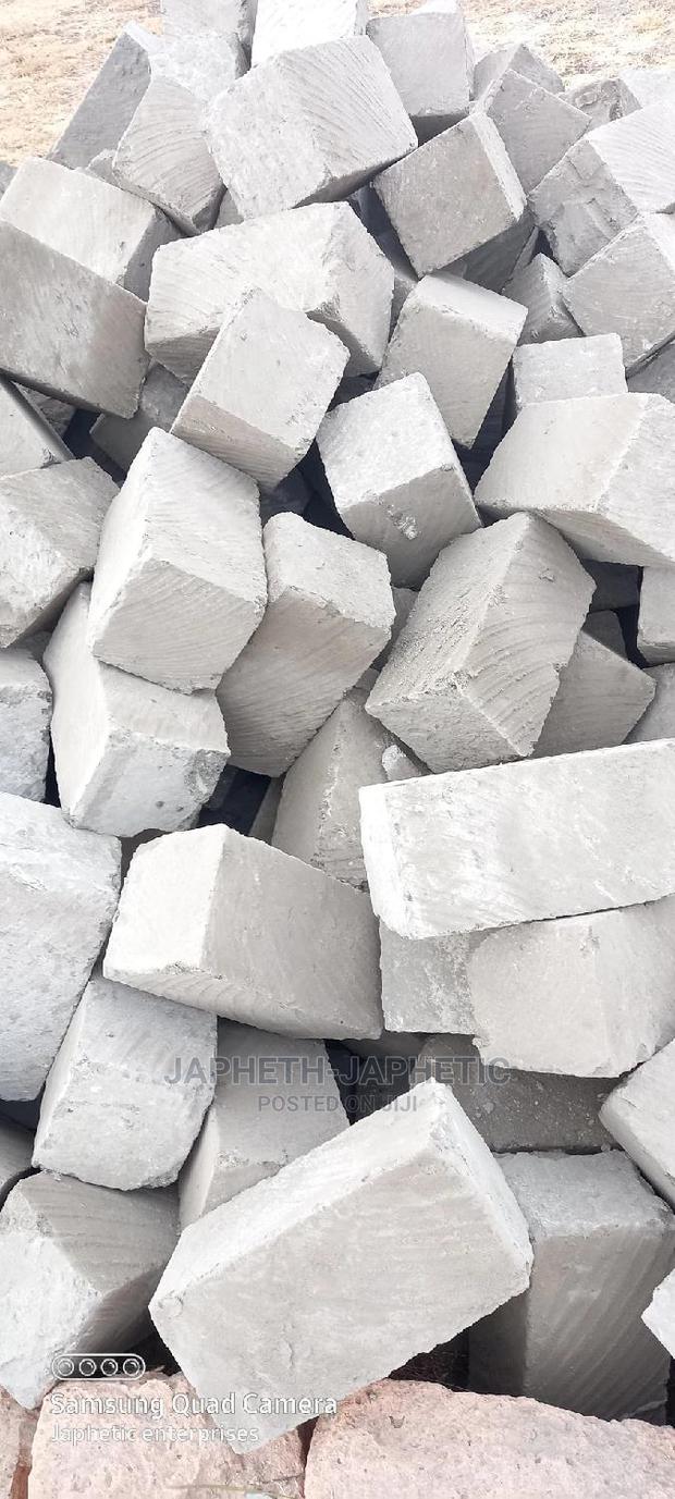 Quality Quality Machine Cut Stones - thumbnail 5