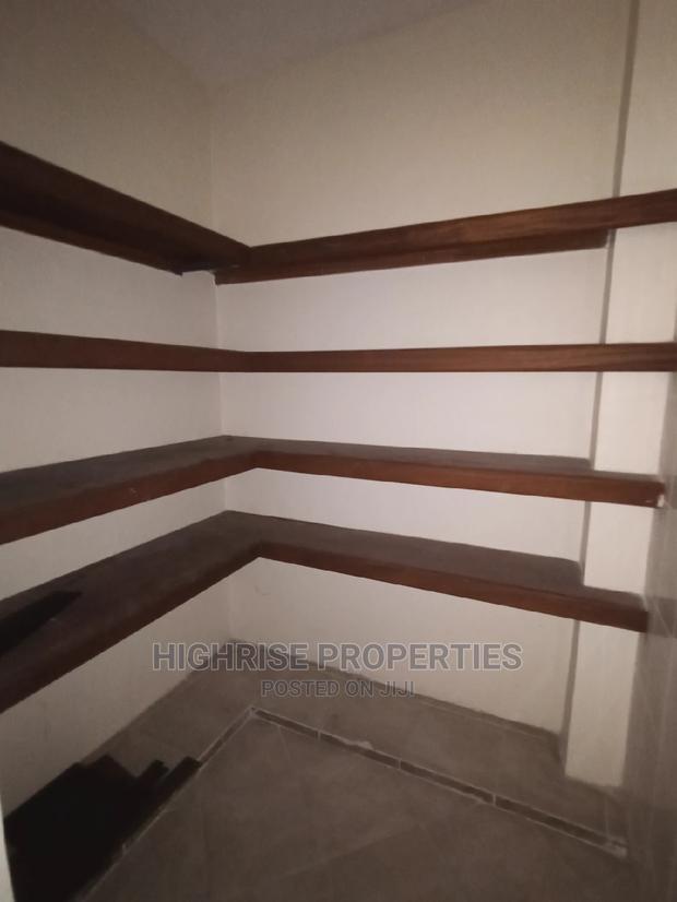 3bdrm Apartment in Kizingo for Sale - thumbnail 9