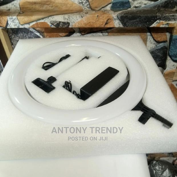 14 Inch Ring Light With Three Holders And Tripod - main view