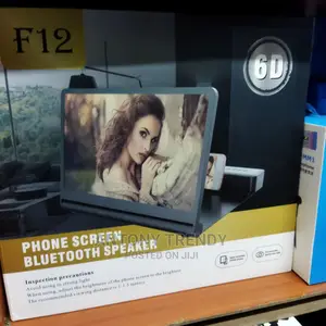 Vr Box for Smart Phones Used to Watch 3 D Movies