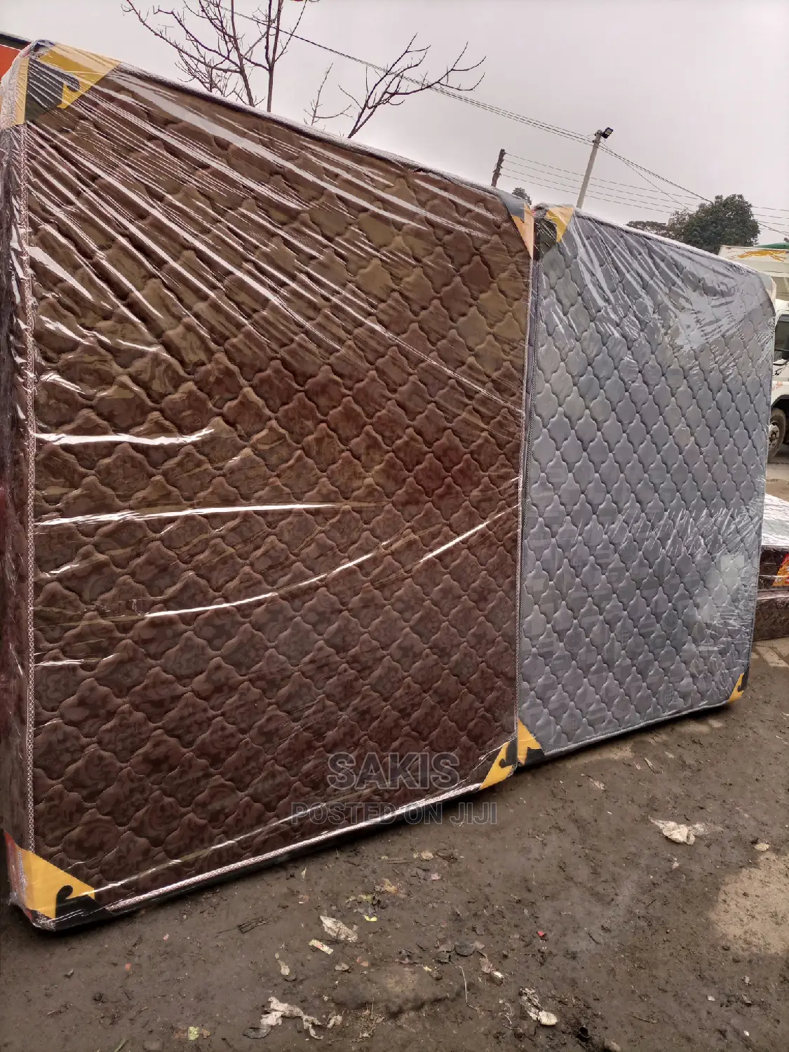 At 9899/- Get 5 X 6 X 8 Heavy Duty Mattress. Free Delivery