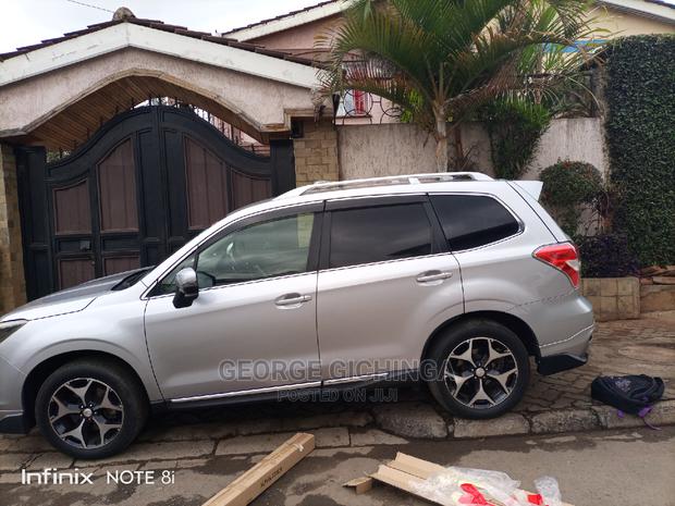 Subaru Forester Roof Racks,And Windbreakers