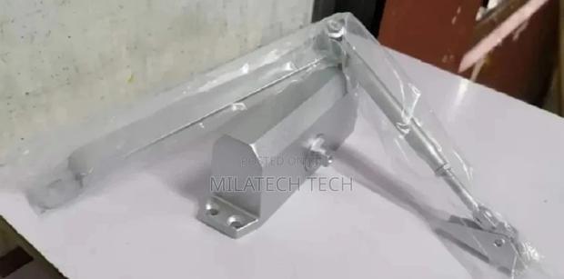 The Automatic Door Closure - main view