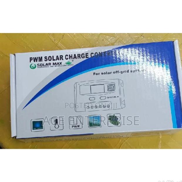 30 Ampheres Solar Charge Controller - main view