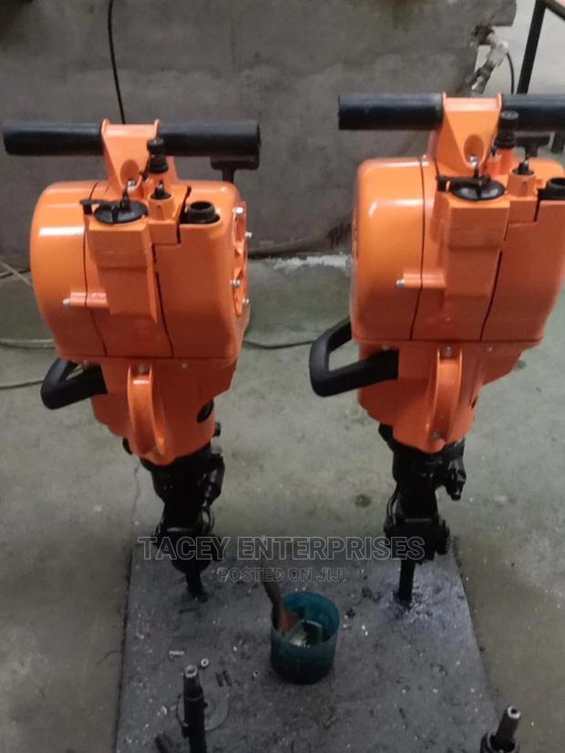 Yn27c Quarry Rock Drill Concrete Jack Hammer +Drilling Rods, Bit