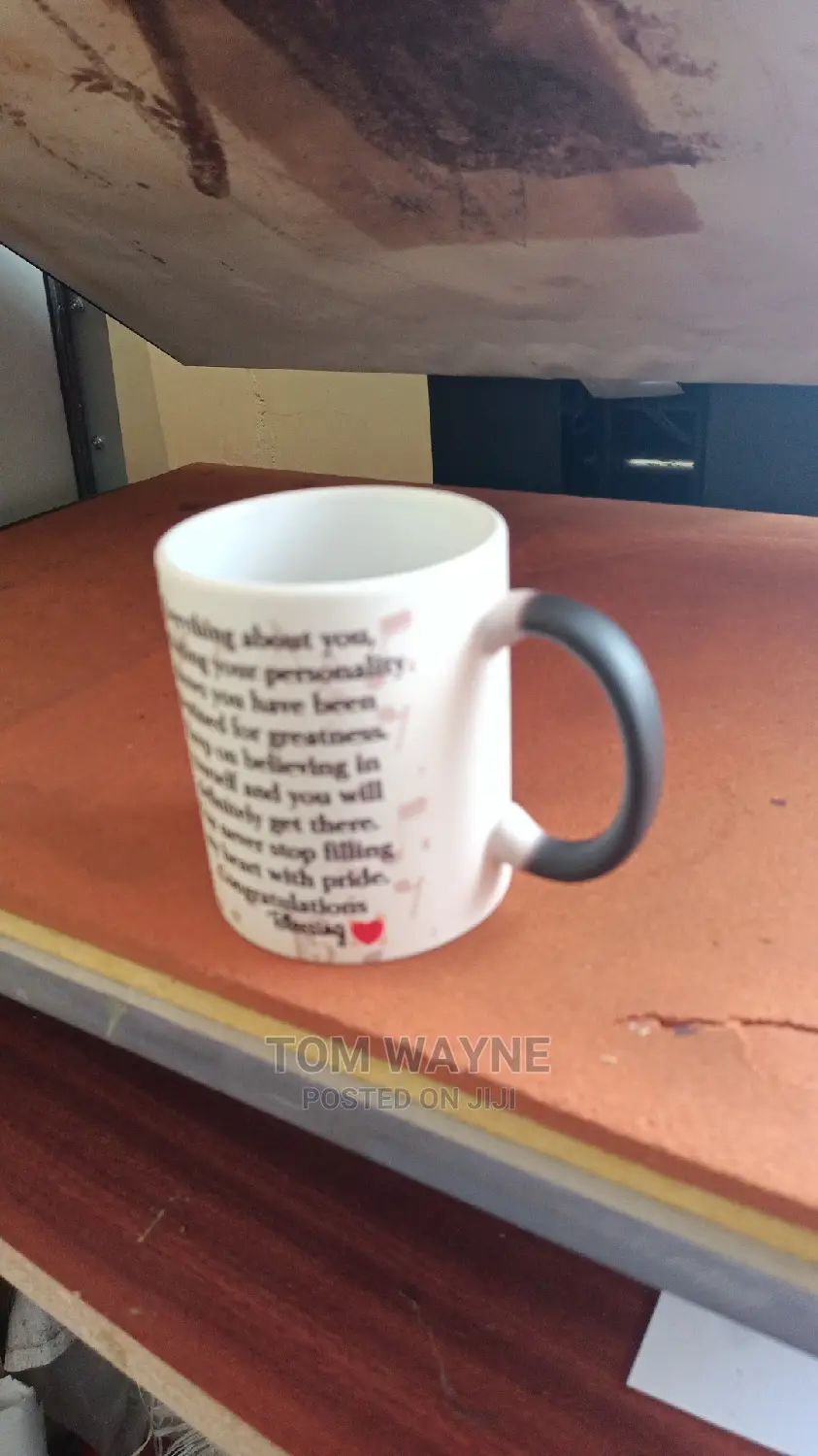 Colour Changing Magic Cups