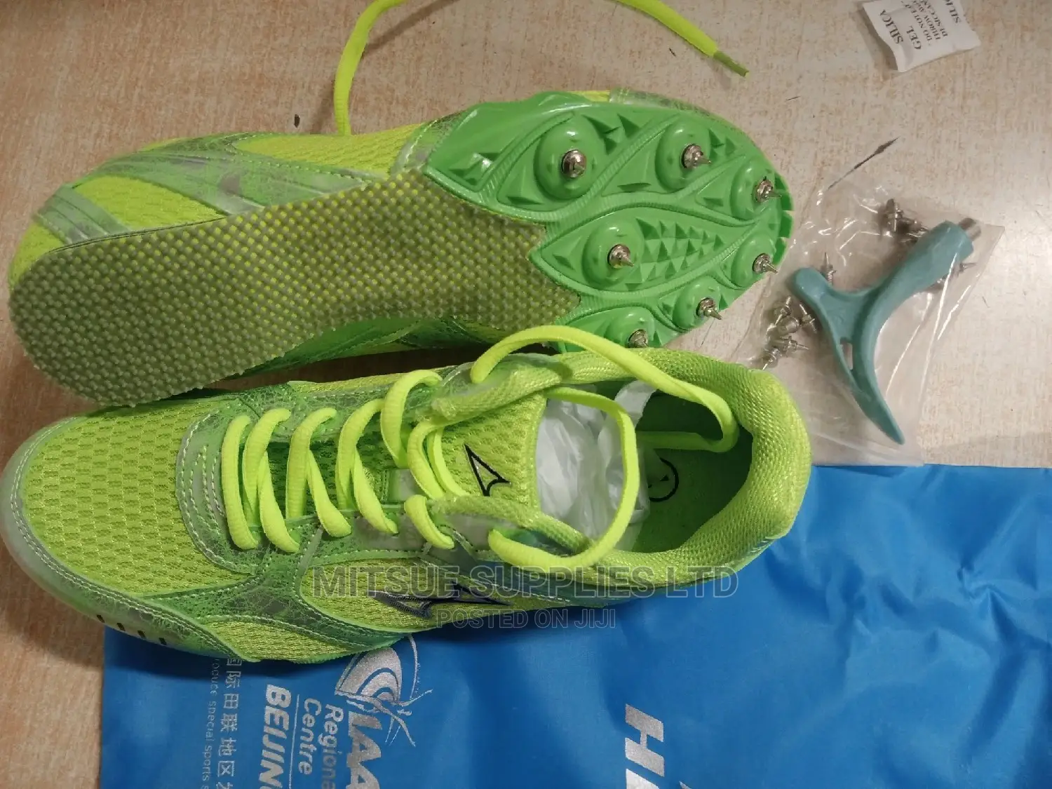 Health Proffesional Athletic Running Shoes Size 5,6,7,8,9,10