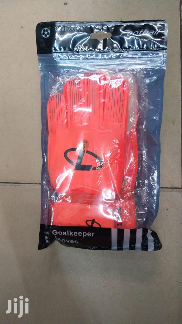 Keeper Gloves - main view