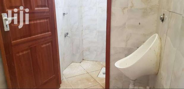 Warehouse To Let - thumbnail 7