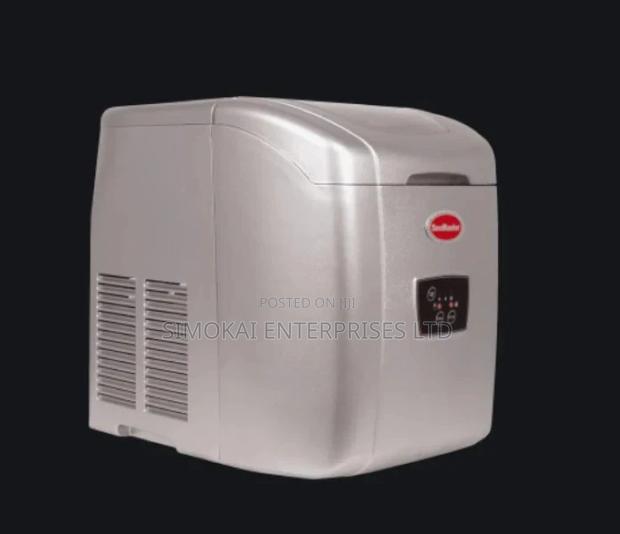 12kg Snomaster Ice Makers ZBC - main view