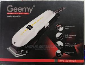 Geemy Professional Hair Clipper GM-1021 - thumbnail 2
