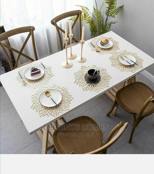 Classy Non ~ Woven Tablemats - thumbnail 2