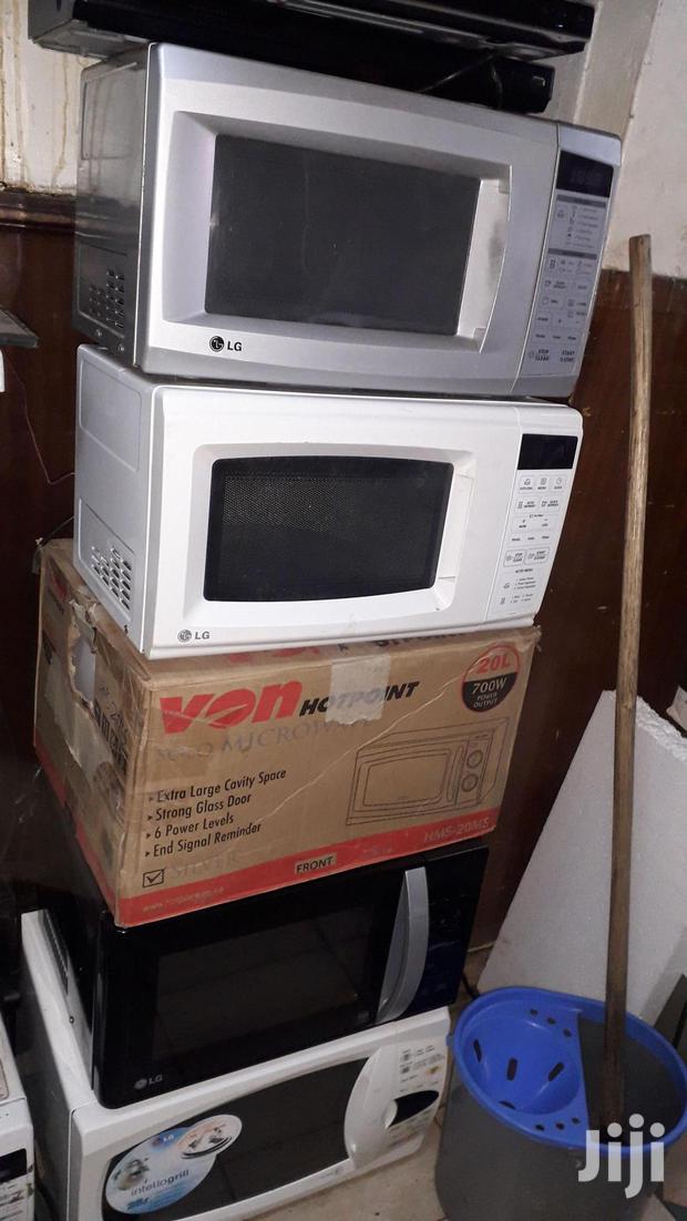 Ex Uk Microwaves - thumbnail 3