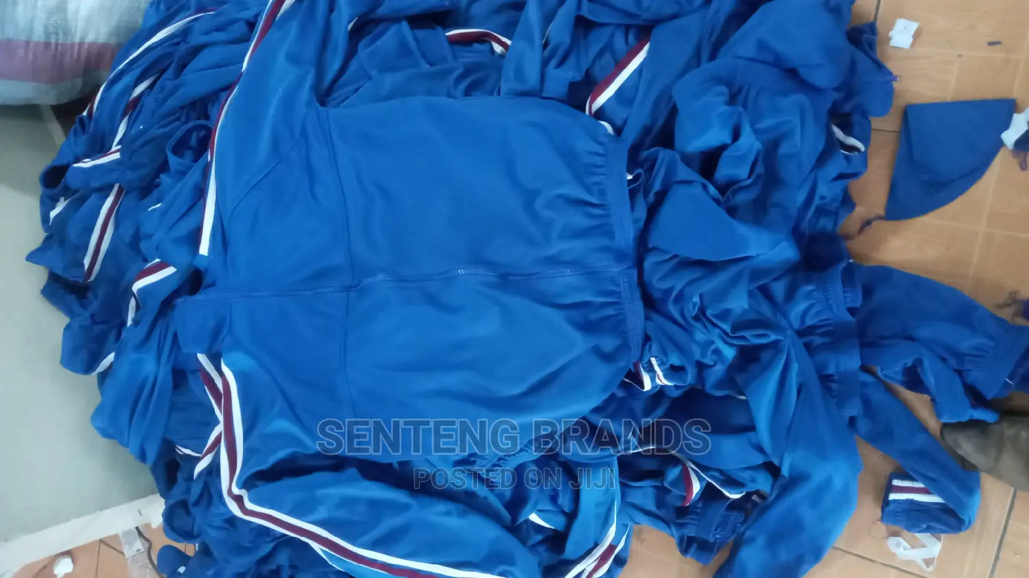 School Track Suits, in Bulk