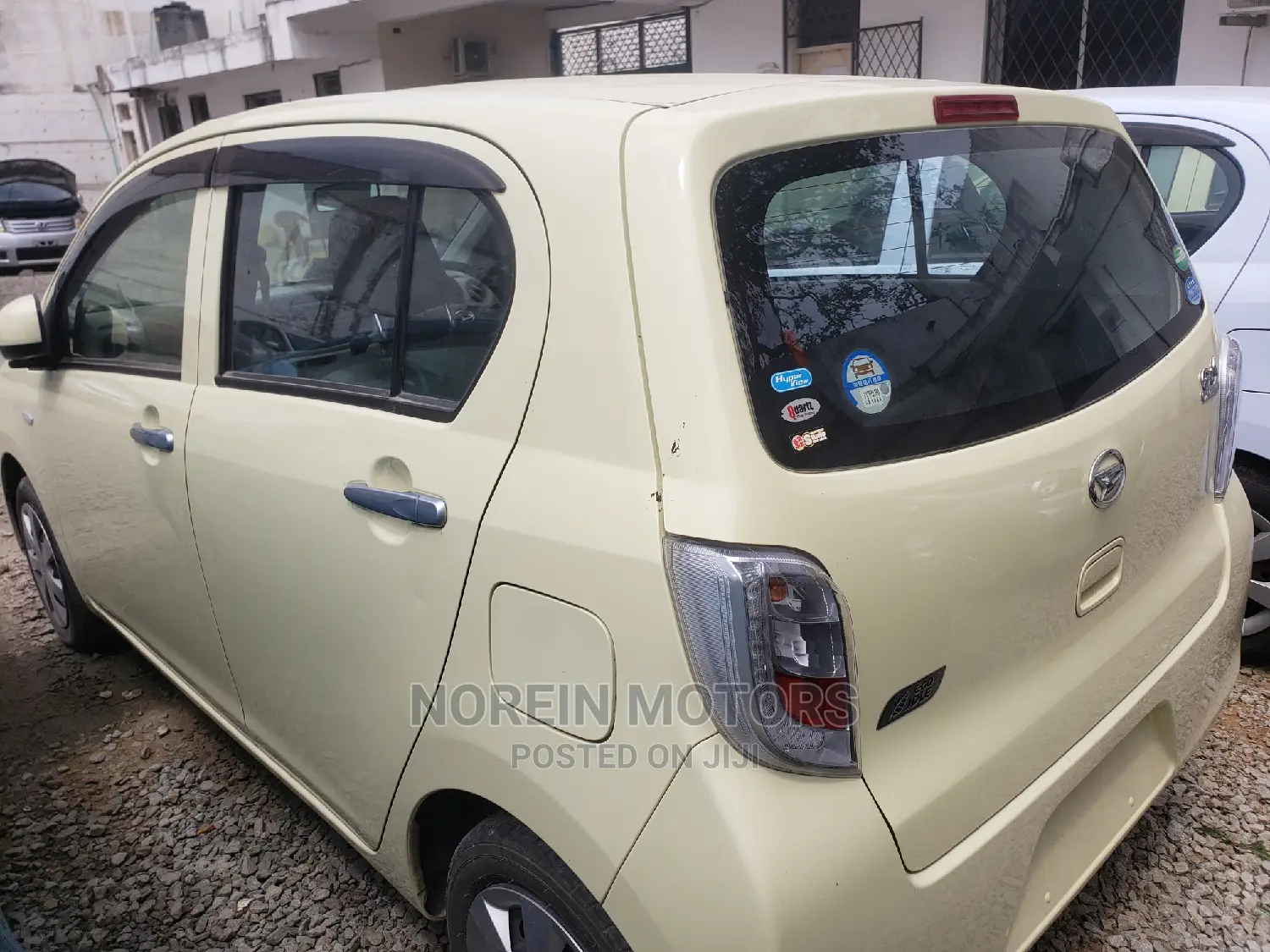 Daihatsu Mira 2015 Beige