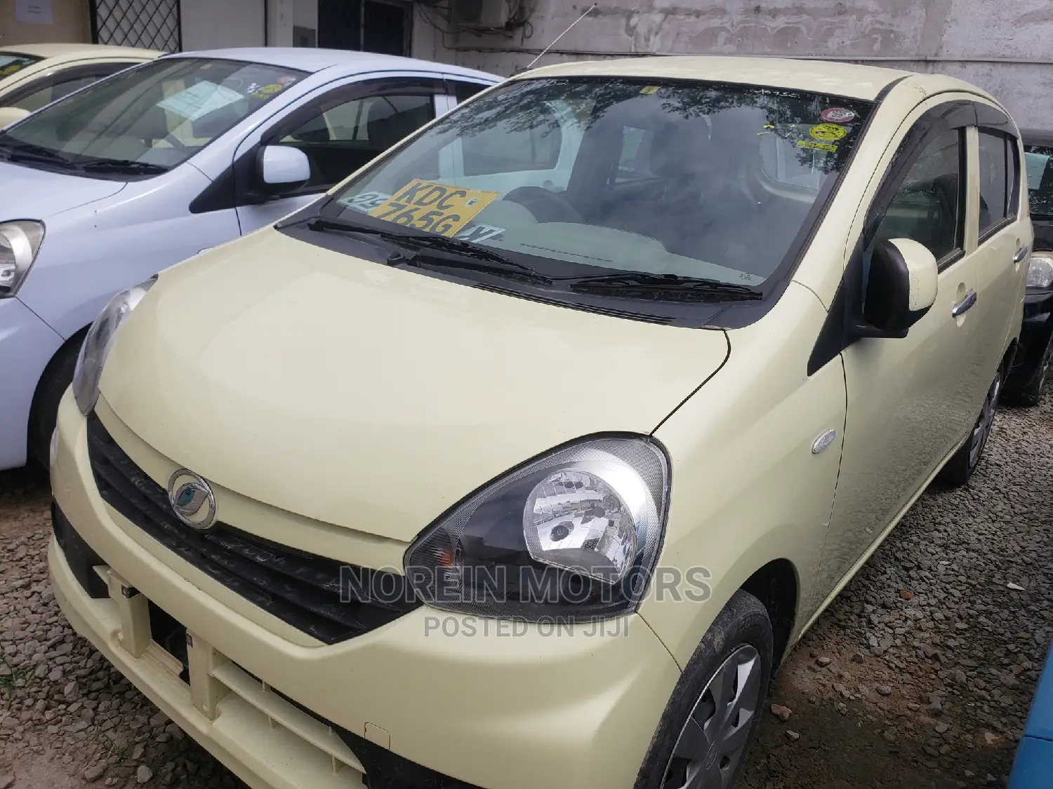 Daihatsu Mira 2015 Beige