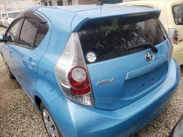 Toyota Aqua 2014 Blue - thumbnail 2