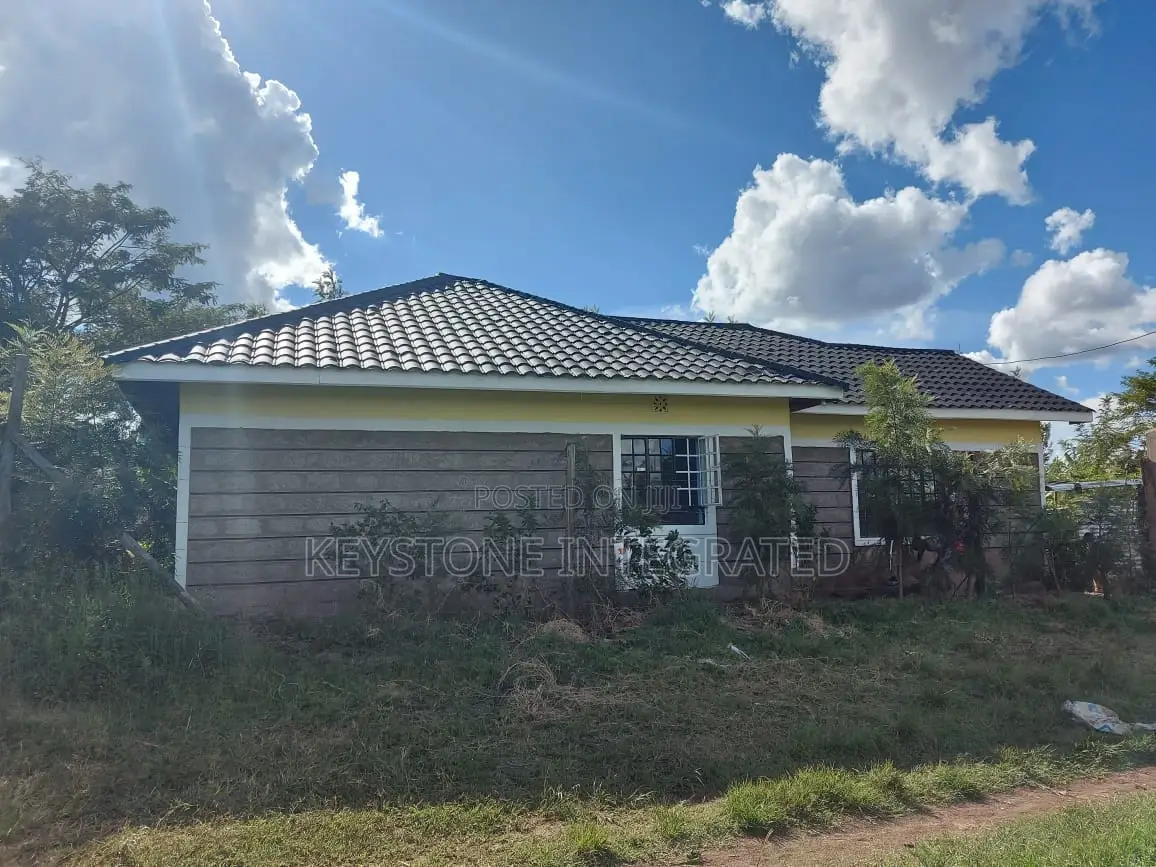 3bdrm Bungalow in Thika, Witethie for Sale