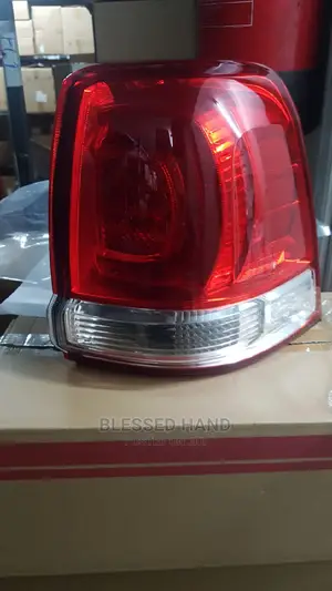 Tail Lamp Land Cruiser Fj200 Series