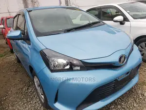 Toyota Vitz 2015 Blue