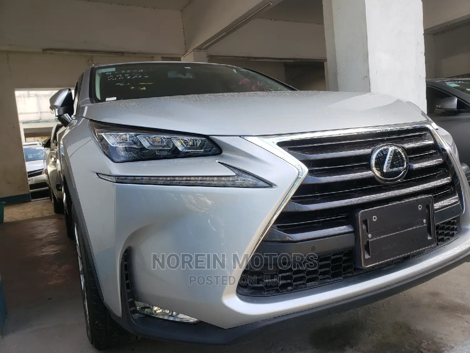 Lexus NX 2016 Off white