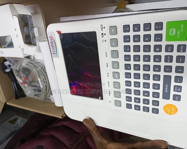 ECG Machine - thumbnail 4